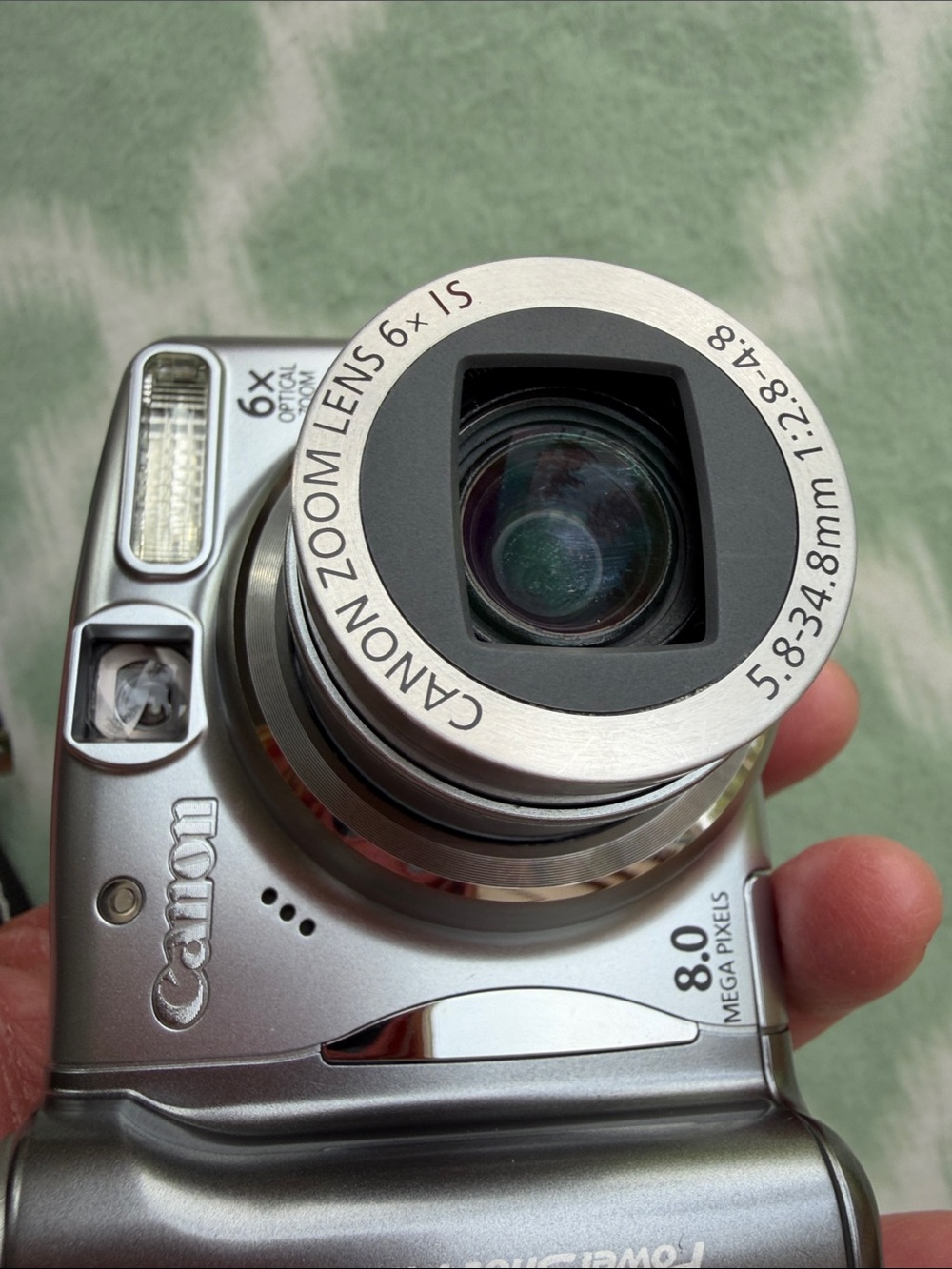 Canon Powershot A720 IS Silver Point-and-Shoot Digital Camera with Carrying Case - Picture 9 of 16